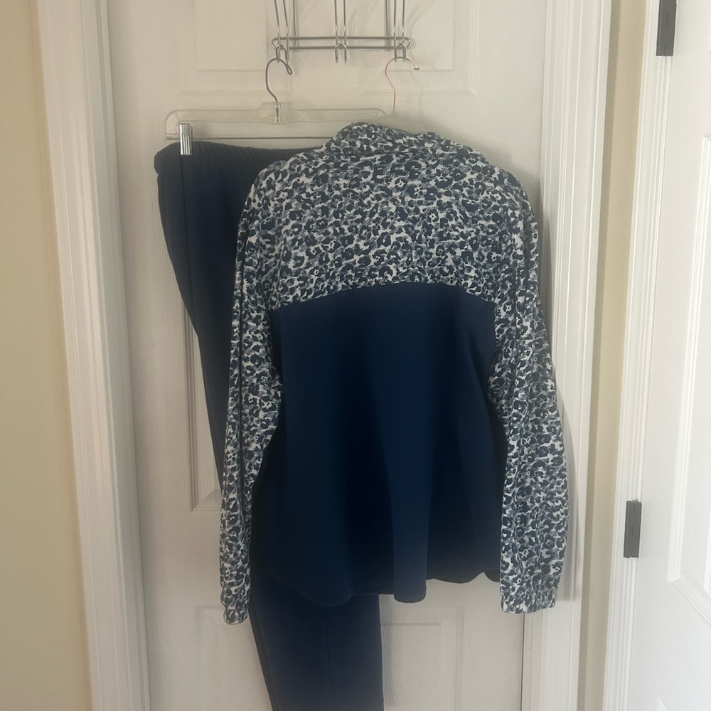 Leopard Print Jacket And Pants Set - image 2